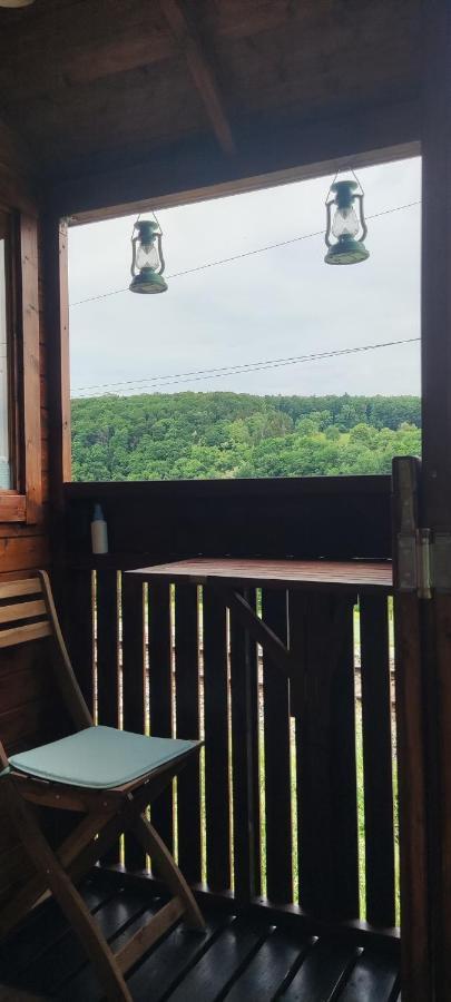 Autarkes Tiny House Mit Rheinblick Apartment Rumikon ภายนอก รูปภาพ